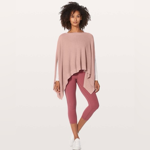 lululemon athletica Sweaters - LULULEMON EUC FORWARD FLOW CAPE/ Heathered mink berry
